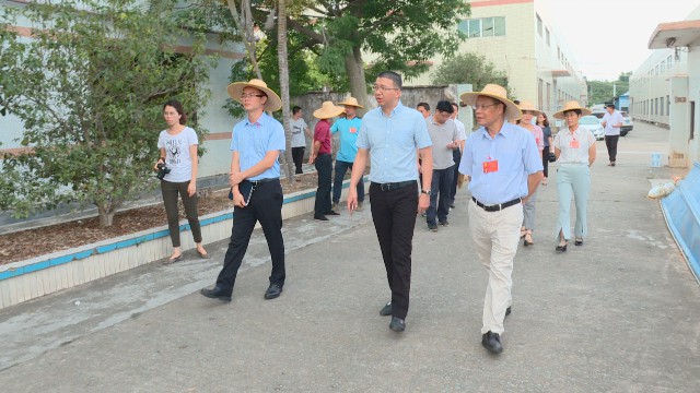 0513人大建言獻(xiàn)策助推城市更新_2021-05-13_15-25-37.jpg